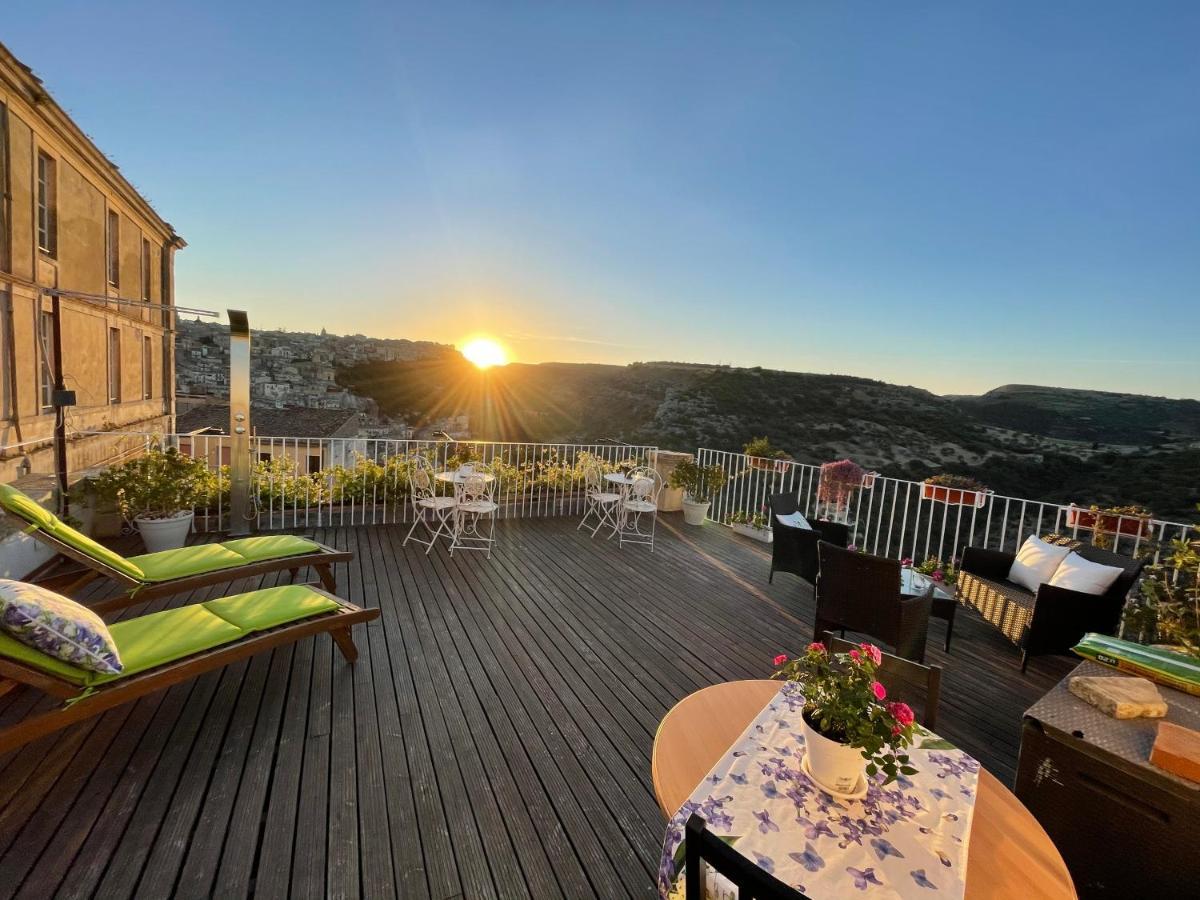 Reusuite Ragusa Exterior photo